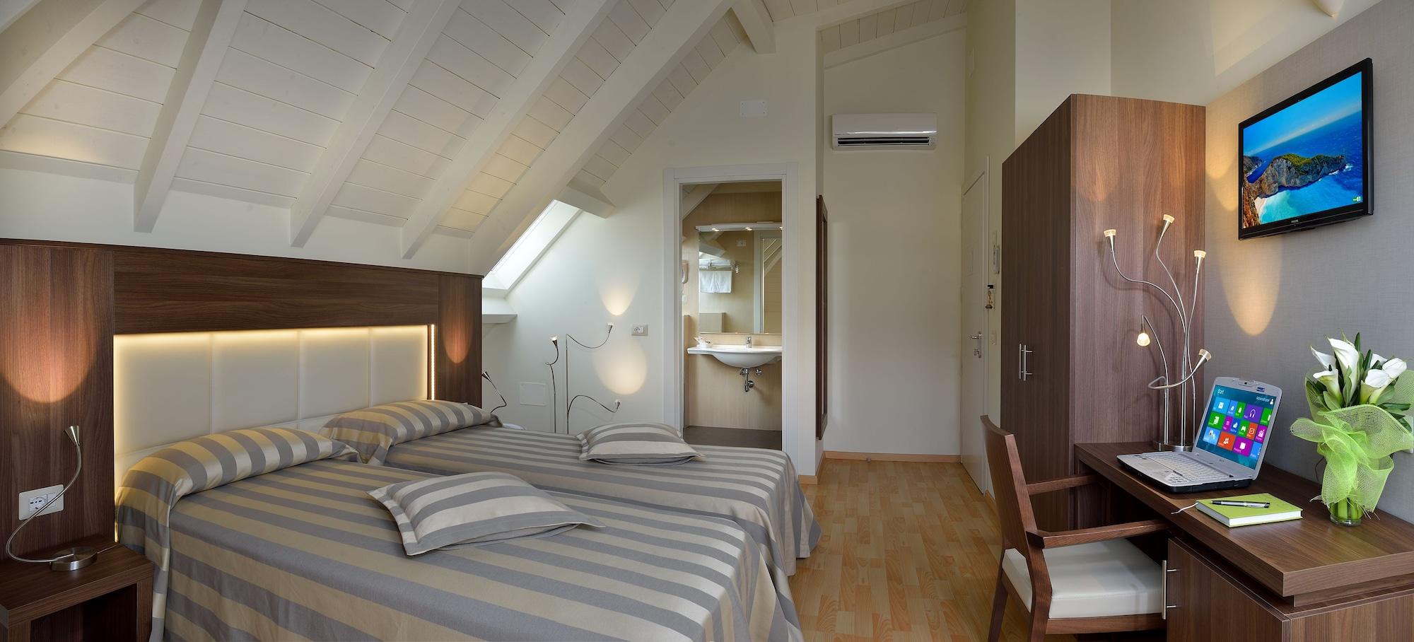Astor Hotel Μπολόνια Εξωτερικό φωτογραφία