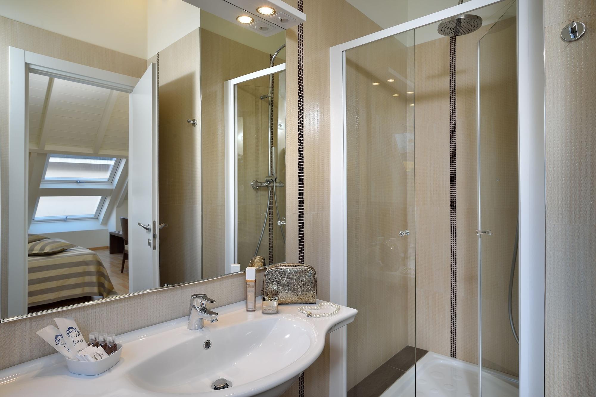 Astor Hotel Μπολόνια Εξωτερικό φωτογραφία