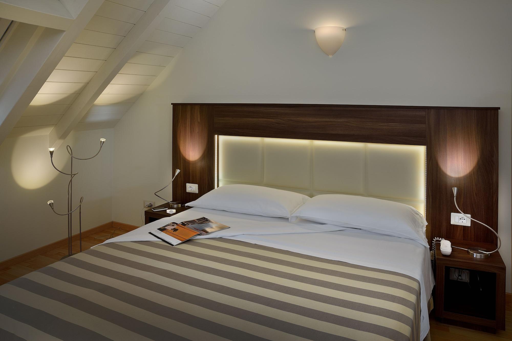 Astor Hotel Μπολόνια Εξωτερικό φωτογραφία